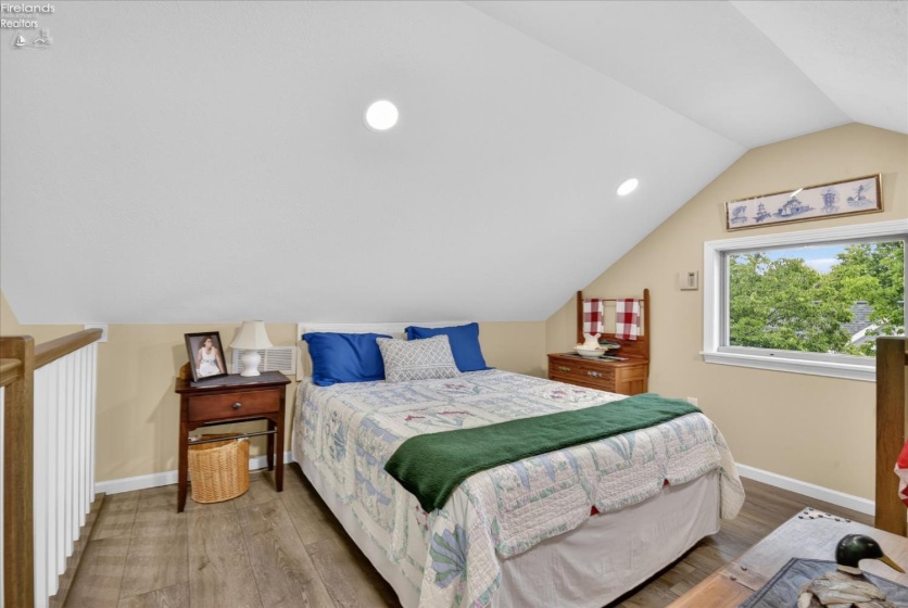 613 Plum Avenue, Lakeside, 43440, 6 Bedrooms Bedrooms, ,4 BathroomsBathrooms,Residential,For Sale,Plum,20261830