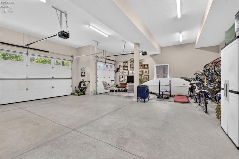 613 Plum Avenue, Lakeside, 43440, 6 Bedrooms Bedrooms, ,4 BathroomsBathrooms,Residential,For Sale,Plum,20261830