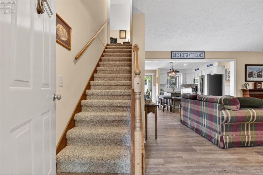 613 Plum Avenue, Lakeside, 43440, 6 Bedrooms Bedrooms, ,4 BathroomsBathrooms,Residential,For Sale,Plum,20261830