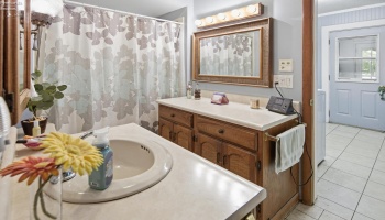 922 white avenue, Fremont, 43420, ,Multiple Units,For Sale,white avenue,20261855