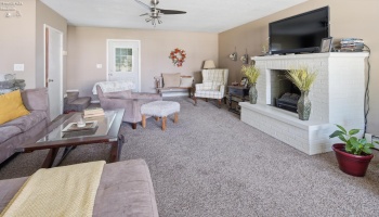 922 white avenue, Fremont, 43420, ,Multiple Units,For Sale,white avenue,20261855