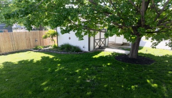 922 white avenue, Fremont, 43420, ,Multiple Units,For Sale,white avenue,20261855