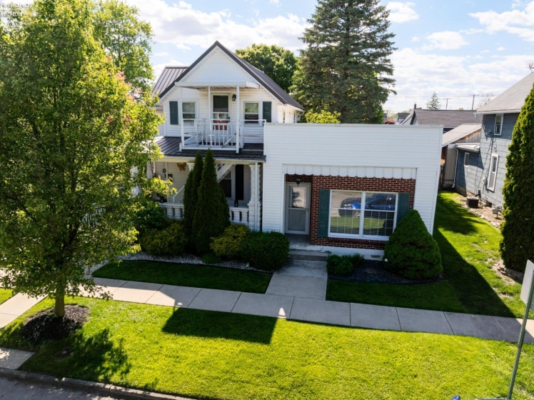 922 white avenue, Fremont, 43420, ,Multiple Units,For Sale,white avenue,20261855