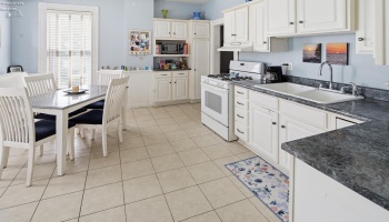 922 white avenue, Fremont, 43420, ,Multiple Units,For Sale,white avenue,20261855