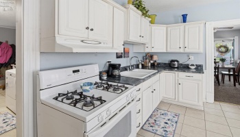922 white avenue, Fremont, 43420, ,Multiple Units,For Sale,white avenue,20261855