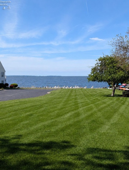 459 Lake Pine, Marblehead, 43440, 1 Bedroom Bedrooms, ,1 BathroomBathrooms,Residential,For Sale,Lake Pine,20261875
