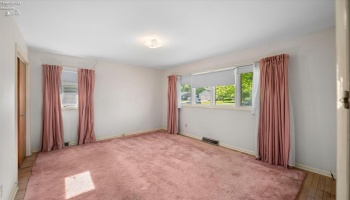 216 11th Street, Port Clinton, 43452, 4 Bedrooms Bedrooms, ,2 BathroomsBathrooms,Residential,For Sale,11th,20261750