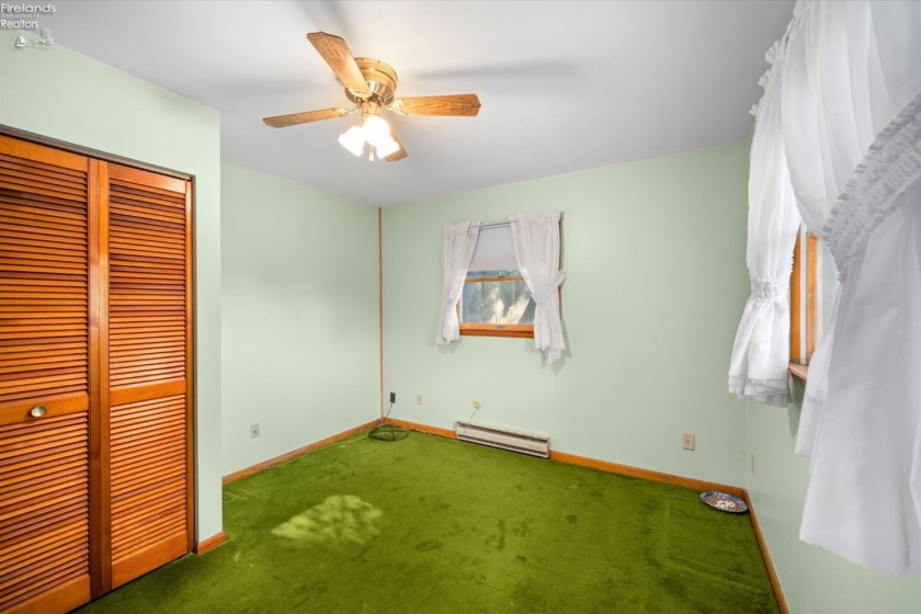 216 11th Street, Port Clinton, 43452, 4 Bedrooms Bedrooms, ,2 BathroomsBathrooms,Residential,For Sale,11th,20261750