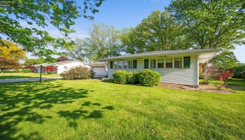 216 11th Street, Port Clinton, 43452, 4 Bedrooms Bedrooms, ,2 BathroomsBathrooms,Residential,For Sale,11th,20261750