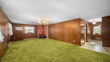 216 11th Street, Port Clinton, 43452, 4 Bedrooms Bedrooms, ,2 BathroomsBathrooms,Residential,For Sale,11th,20261750