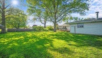 216 11th Street, Port Clinton, 43452, 4 Bedrooms Bedrooms, ,2 BathroomsBathrooms,Residential,For Sale,11th,20261750