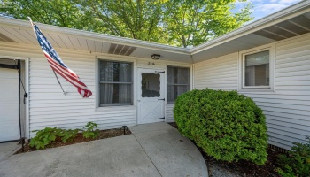 216 11th Street, Port Clinton, 43452, 4 Bedrooms Bedrooms, ,2 BathroomsBathrooms,Residential,For Sale,11th,20261750