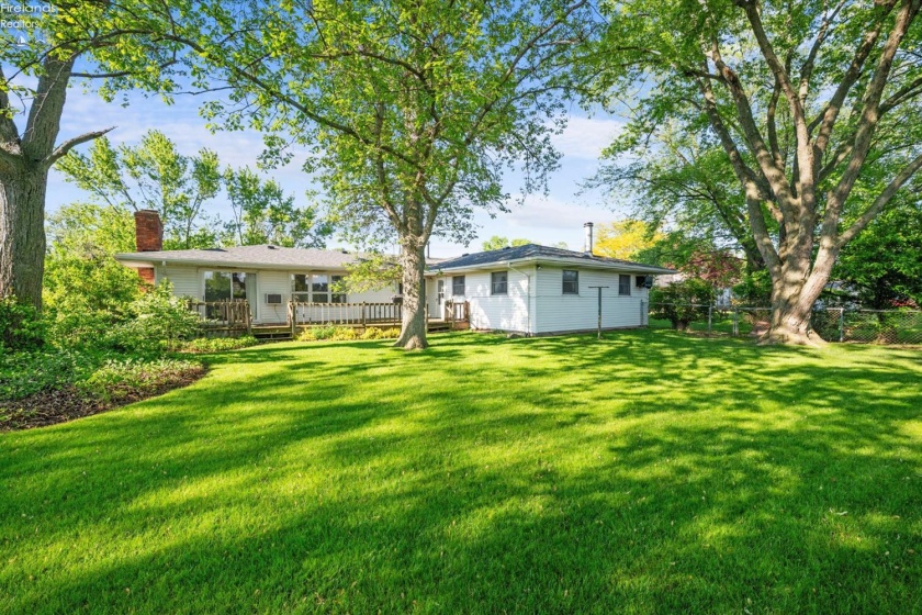 216 11th Street, Port Clinton, 43452, 4 Bedrooms Bedrooms, ,2 BathroomsBathrooms,Residential,For Sale,11th,20261750