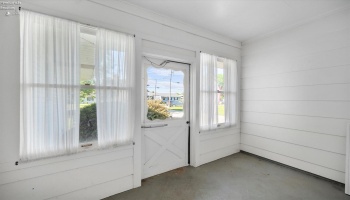 216 11th Street, Port Clinton, 43452, 4 Bedrooms Bedrooms, ,2 BathroomsBathrooms,Residential,For Sale,11th,20261750