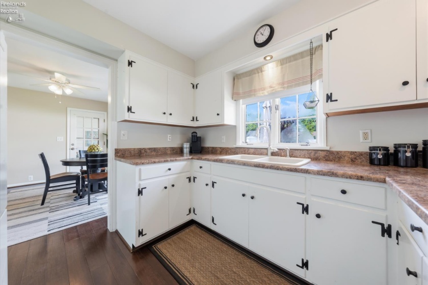 644 Orchard Drive, Port Clinton, 43452, 2 Bedrooms Bedrooms, ,1 BathroomBathrooms,Residential,For Sale,Orchard,20261796