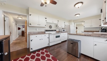644 Orchard Drive, Port Clinton, 43452, 2 Bedrooms Bedrooms, ,1 BathroomBathrooms,Residential,For Sale,Orchard,20261796