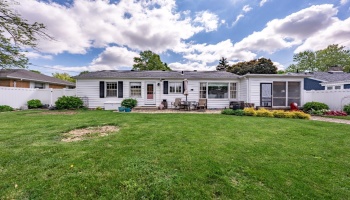 644 Orchard Drive, Port Clinton, 43452, 2 Bedrooms Bedrooms, ,1 BathroomBathrooms,Residential,For Sale,Orchard,20261796