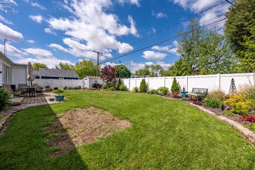 644 Orchard Drive, Port Clinton, 43452, 2 Bedrooms Bedrooms, ,1 BathroomBathrooms,Residential,For Sale,Orchard,20261796