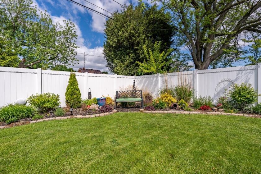 644 Orchard Drive, Port Clinton, 43452, 2 Bedrooms Bedrooms, ,1 BathroomBathrooms,Residential,For Sale,Orchard,20261796