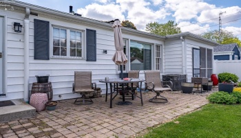 644 Orchard Drive, Port Clinton, 43452, 2 Bedrooms Bedrooms, ,1 BathroomBathrooms,Residential,For Sale,Orchard,20261796