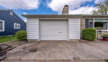 644 Orchard Drive, Port Clinton, 43452, 2 Bedrooms Bedrooms, ,1 BathroomBathrooms,Residential,For Sale,Orchard,20261796
