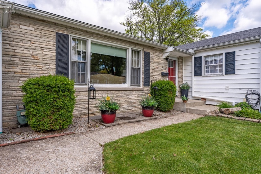 644 Orchard Drive, Port Clinton, 43452, 2 Bedrooms Bedrooms, ,1 BathroomBathrooms,Residential,For Sale,Orchard,20261796