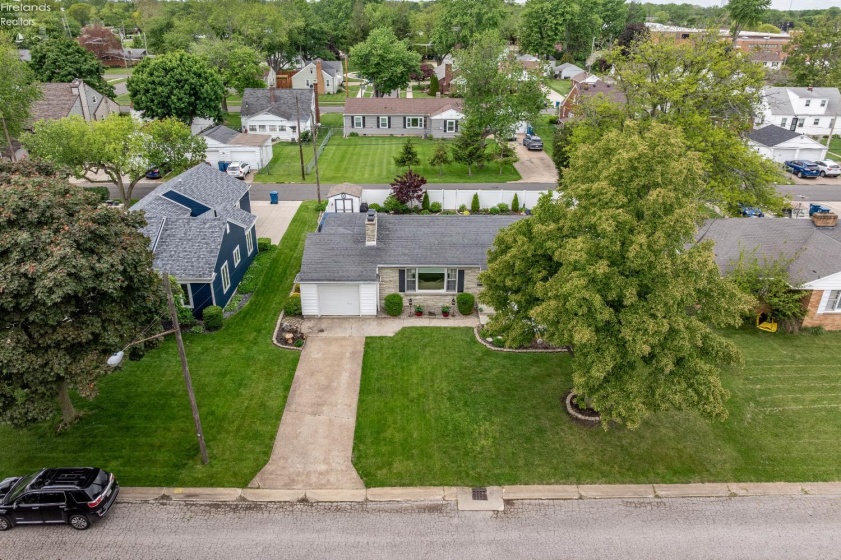 644 Orchard Drive, Port Clinton, 43452, 2 Bedrooms Bedrooms, ,1 BathroomBathrooms,Residential,For Sale,Orchard,20261796