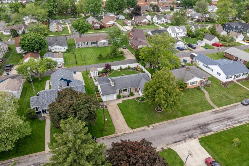 644 Orchard Drive, Port Clinton, 43452, 2 Bedrooms Bedrooms, ,1 BathroomBathrooms,Residential,For Sale,Orchard,20261796
