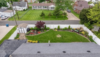 644 Orchard Drive, Port Clinton, 43452, 2 Bedrooms Bedrooms, ,1 BathroomBathrooms,Residential,For Sale,Orchard,20261796