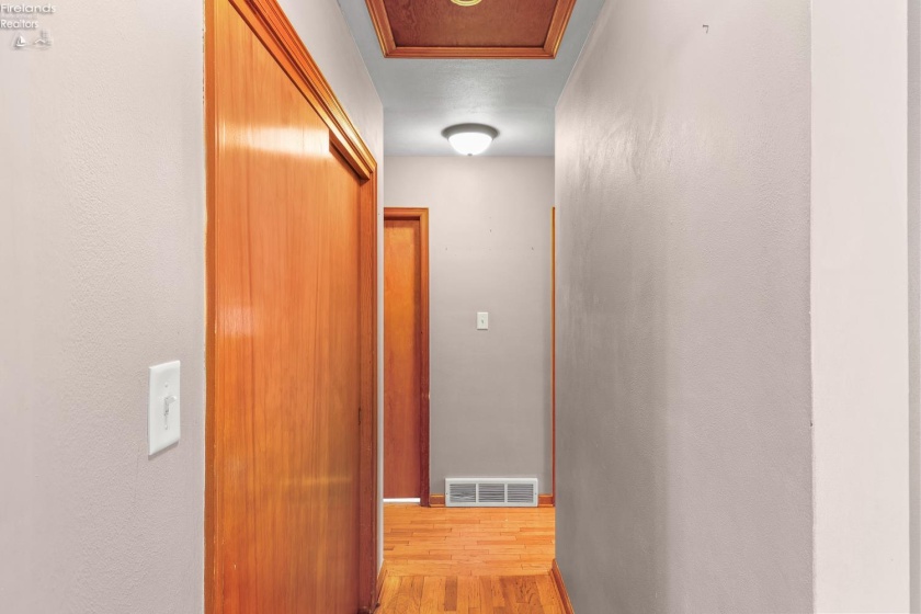 248 Fairfield Avenue, Bellevue, 44811, 3 Bedrooms Bedrooms, ,2 BathroomsBathrooms,Residential,For Sale,Fairfield,20261803