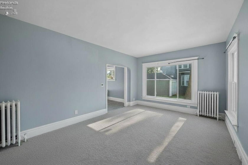 226 5th Street, Port Clinton, 43452, 3 Bedrooms Bedrooms, ,2 BathroomsBathrooms,Residential,For Sale,5th,20261805