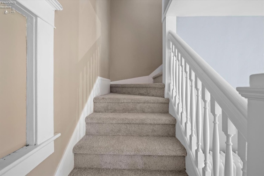 226 5th Street, Port Clinton, 43452, 3 Bedrooms Bedrooms, ,2 BathroomsBathrooms,Residential,For Sale,5th,20261805