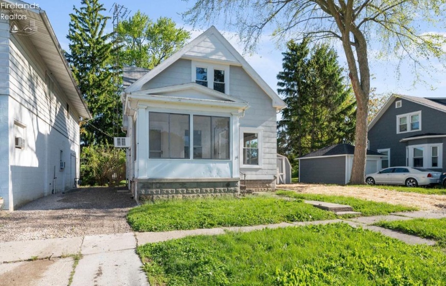 226 5th Street, Port Clinton, 43452, 3 Bedrooms Bedrooms, ,2 BathroomsBathrooms,Residential,For Sale,5th,20261805