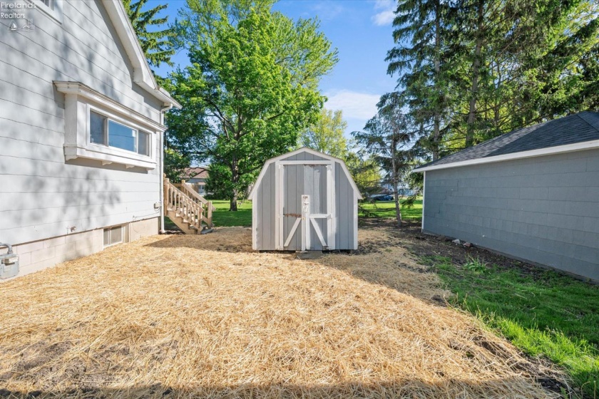 226 5th Street, Port Clinton, 43452, 3 Bedrooms Bedrooms, ,2 BathroomsBathrooms,Residential,For Sale,5th,20261805