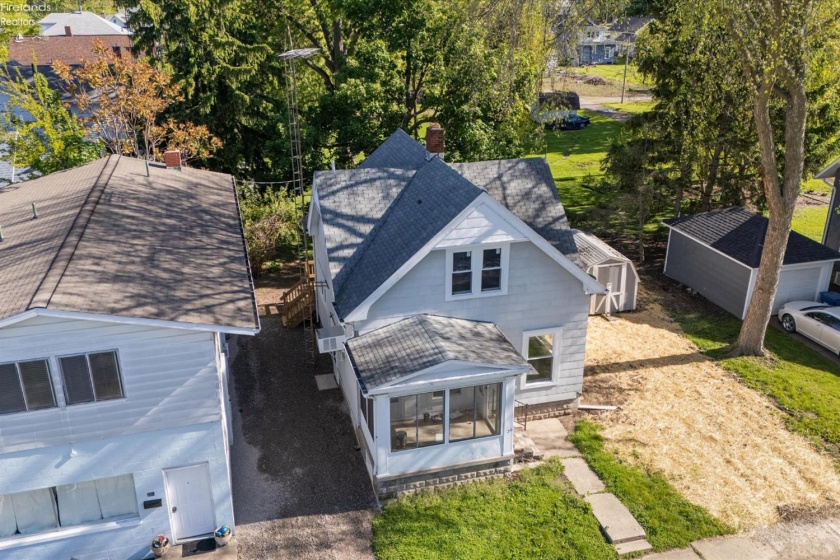 226 5th Street, Port Clinton, 43452, 3 Bedrooms Bedrooms, ,2 BathroomsBathrooms,Residential,For Sale,5th,20261805