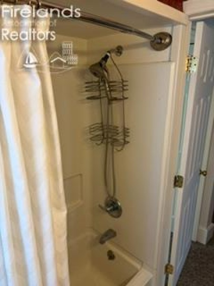 170 Coe Street, Tiffin, 44883, 3 Bedrooms Bedrooms, ,2 BathroomsBathrooms,Residential,For Sale,Coe Street,20260972
