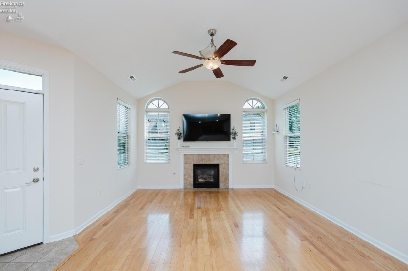 3847 Coventry Lane, Huron, 44839, 3 Bedrooms Bedrooms, ,3 BathroomsBathrooms,Residential,For Sale,Coventry,20261871