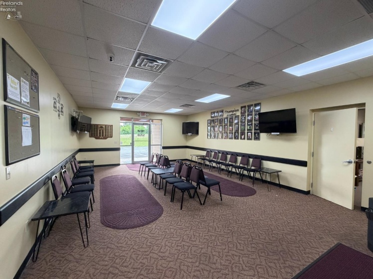 5505 Tiffin Avenue, Castalia, 44824, ,Commercial For Lease,For Lease,Tiffin,20261899