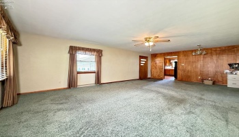 194 Hillcrest Drive, Tiffin, 44883, 3 Bedrooms Bedrooms, ,2 BathroomsBathrooms,Residential,For Sale,Hillcrest,20261909