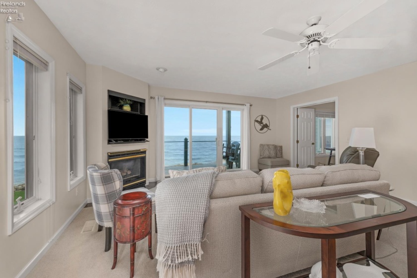 215 Grand Harbour, Vermilion, 44089, 2 Bedrooms Bedrooms, ,2 BathroomsBathrooms,Residential,For Sale,Grand Harbour,20261924