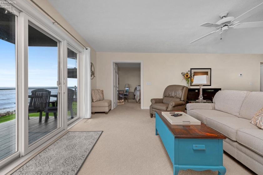 215 Grand Harbour, Vermilion, 44089, 2 Bedrooms Bedrooms, ,2 BathroomsBathrooms,Residential,For Sale,Grand Harbour,20261924