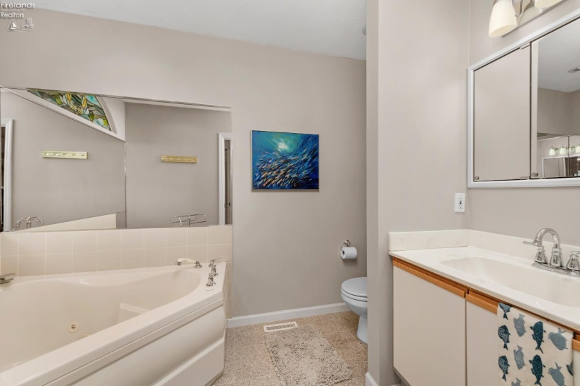 215 Grand Harbour, Vermilion, 44089, 2 Bedrooms Bedrooms, ,2 BathroomsBathrooms,Residential,For Sale,Grand Harbour,20261924