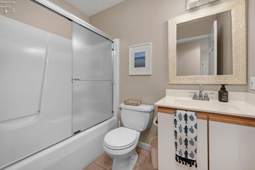 215 Grand Harbour, Vermilion, 44089, 2 Bedrooms Bedrooms, ,2 BathroomsBathrooms,Residential,For Sale,Grand Harbour,20261924