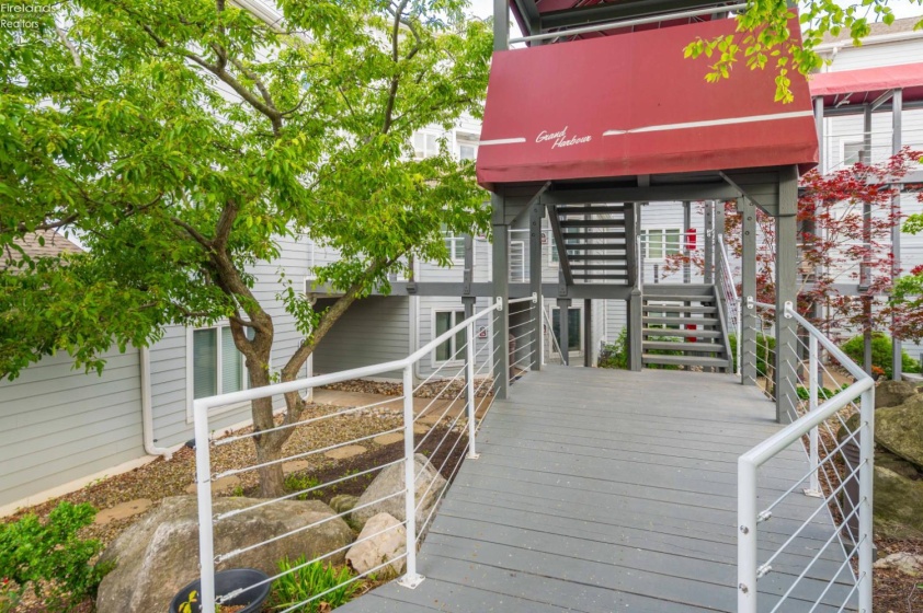 215 Grand Harbour, Vermilion, 44089, 2 Bedrooms Bedrooms, ,2 BathroomsBathrooms,Residential,For Sale,Grand Harbour,20261924