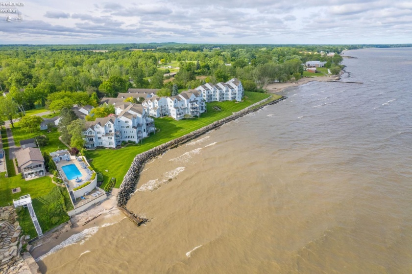 215 Grand Harbour, Vermilion, 44089, 2 Bedrooms Bedrooms, ,2 BathroomsBathrooms,Residential,For Sale,Grand Harbour,20261924