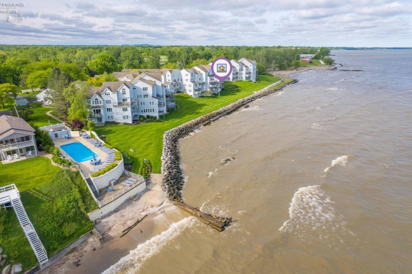 215 Grand Harbour, Vermilion, 44089, 2 Bedrooms Bedrooms, ,2 BathroomsBathrooms,Residential,For Sale,Grand Harbour,20261924