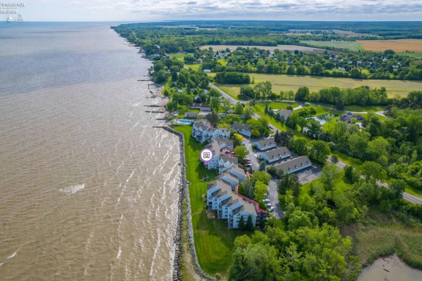 215 Grand Harbour, Vermilion, 44089, 2 Bedrooms Bedrooms, ,2 BathroomsBathrooms,Residential,For Sale,Grand Harbour,20261924