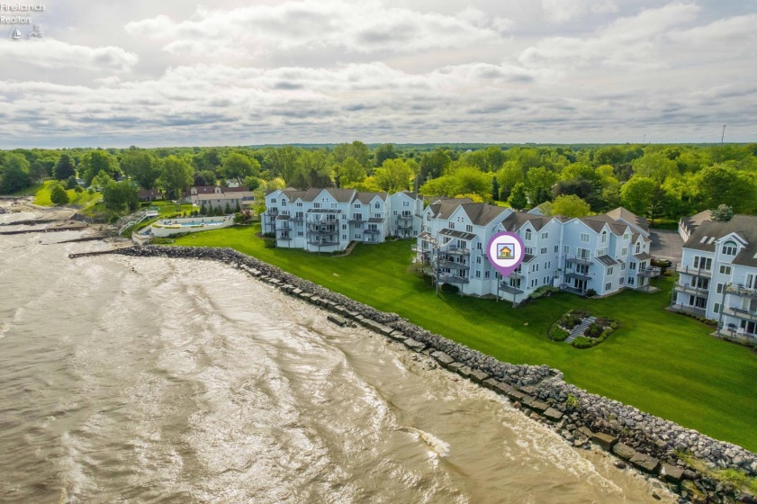 215 Grand Harbour, Vermilion, 44089, 2 Bedrooms Bedrooms, ,2 BathroomsBathrooms,Residential,For Sale,Grand Harbour,20261924