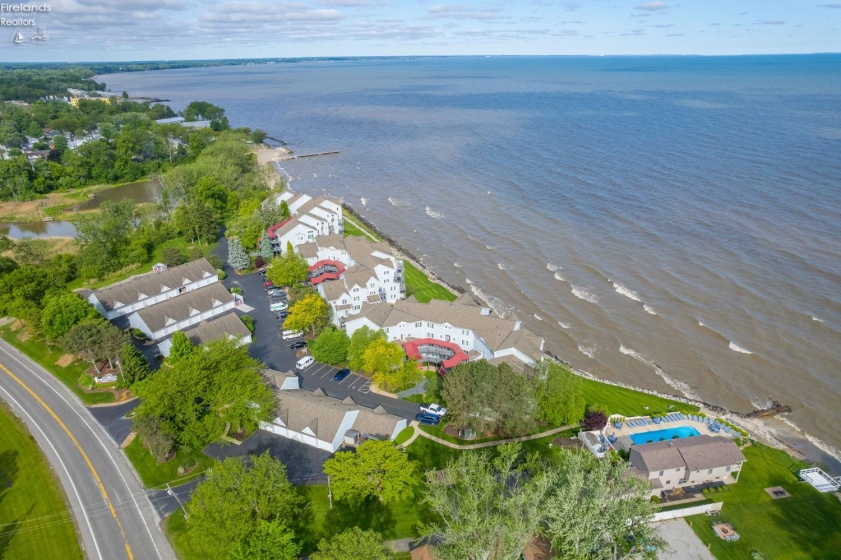 215 Grand Harbour, Vermilion, 44089, 2 Bedrooms Bedrooms, ,2 BathroomsBathrooms,Residential,For Sale,Grand Harbour,20261924