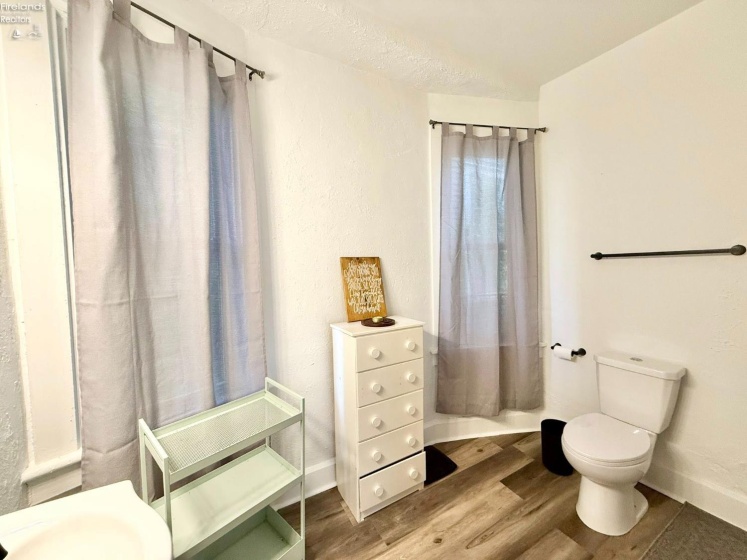 806 Decatur Street, Sandusky, 44870, 3 Bedrooms Bedrooms, ,2 BathroomsBathrooms,Residential,For Sale,Decatur,20261918
